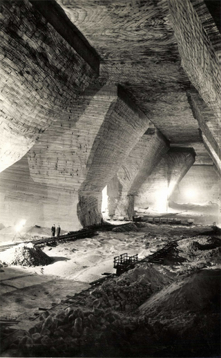 Illustration for article titled These Incredible Salt Mines Are Like Another World Beneath Our Feet
